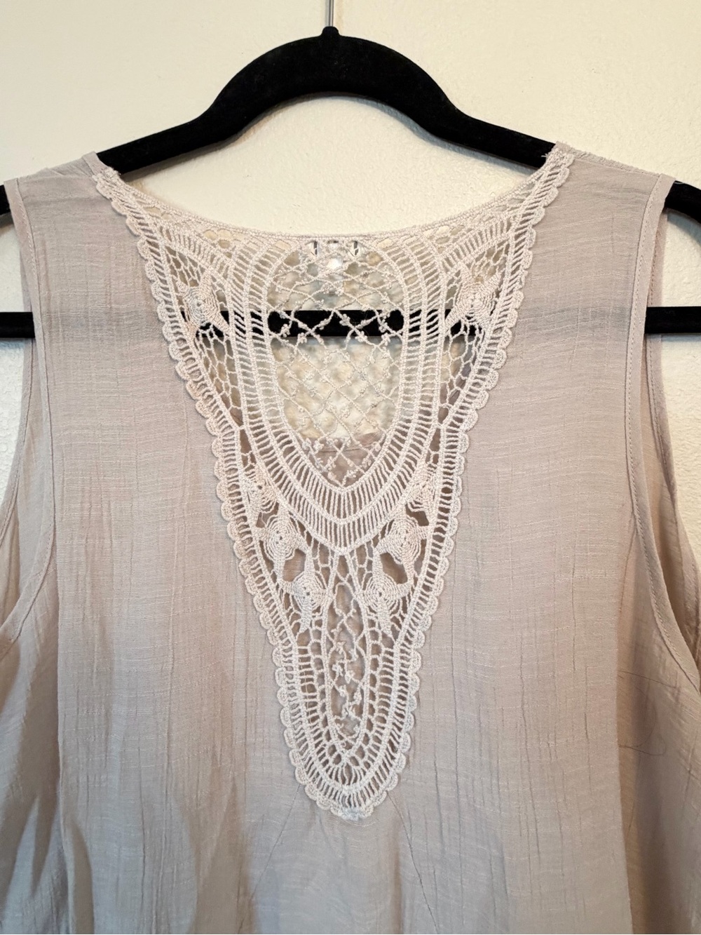 Spense Romantic Boho Krinkle Gauze w/Intricate Crochet on Open Back Sz L